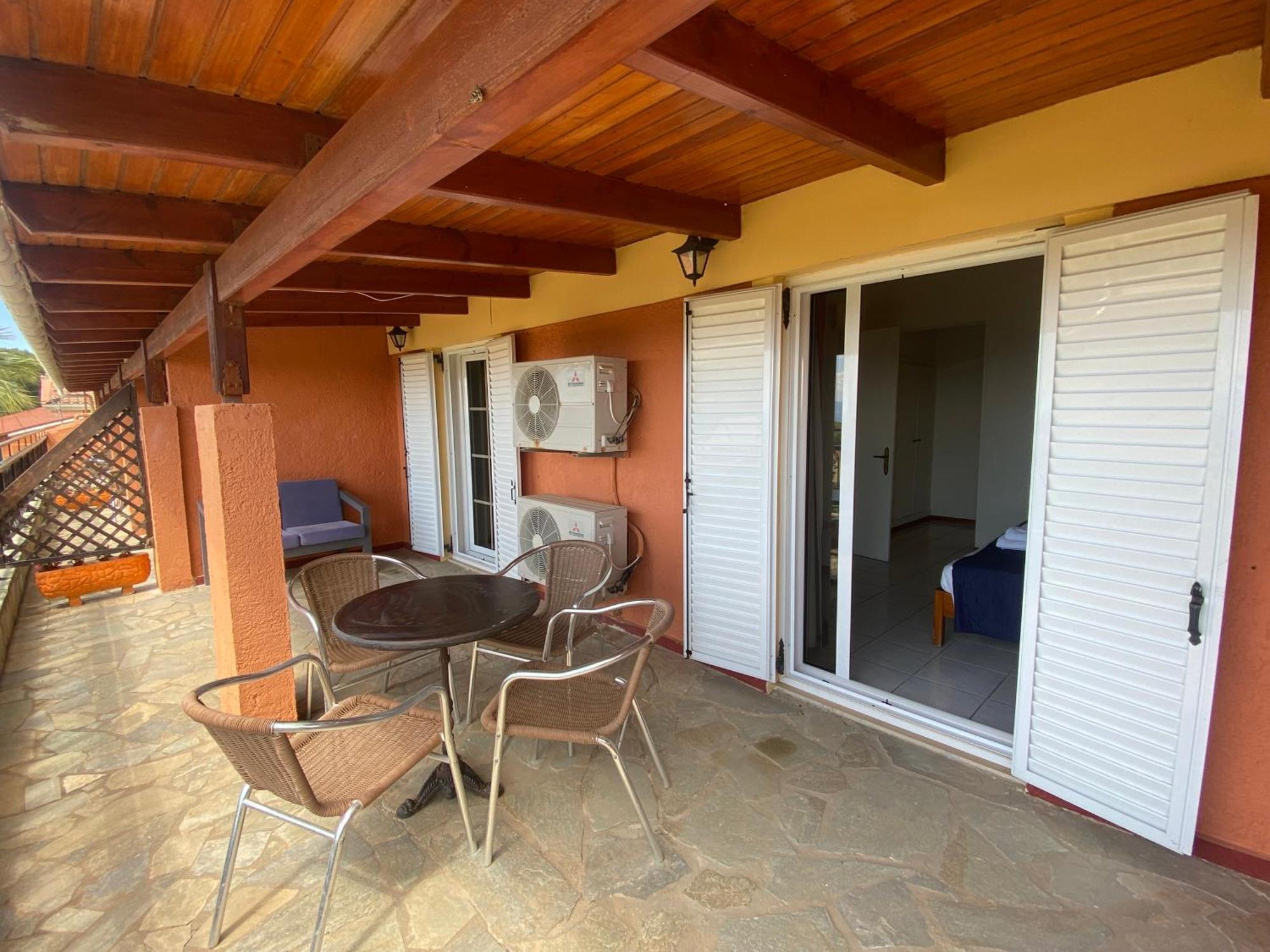 Sunrise Inn Pesádha Habitación foto