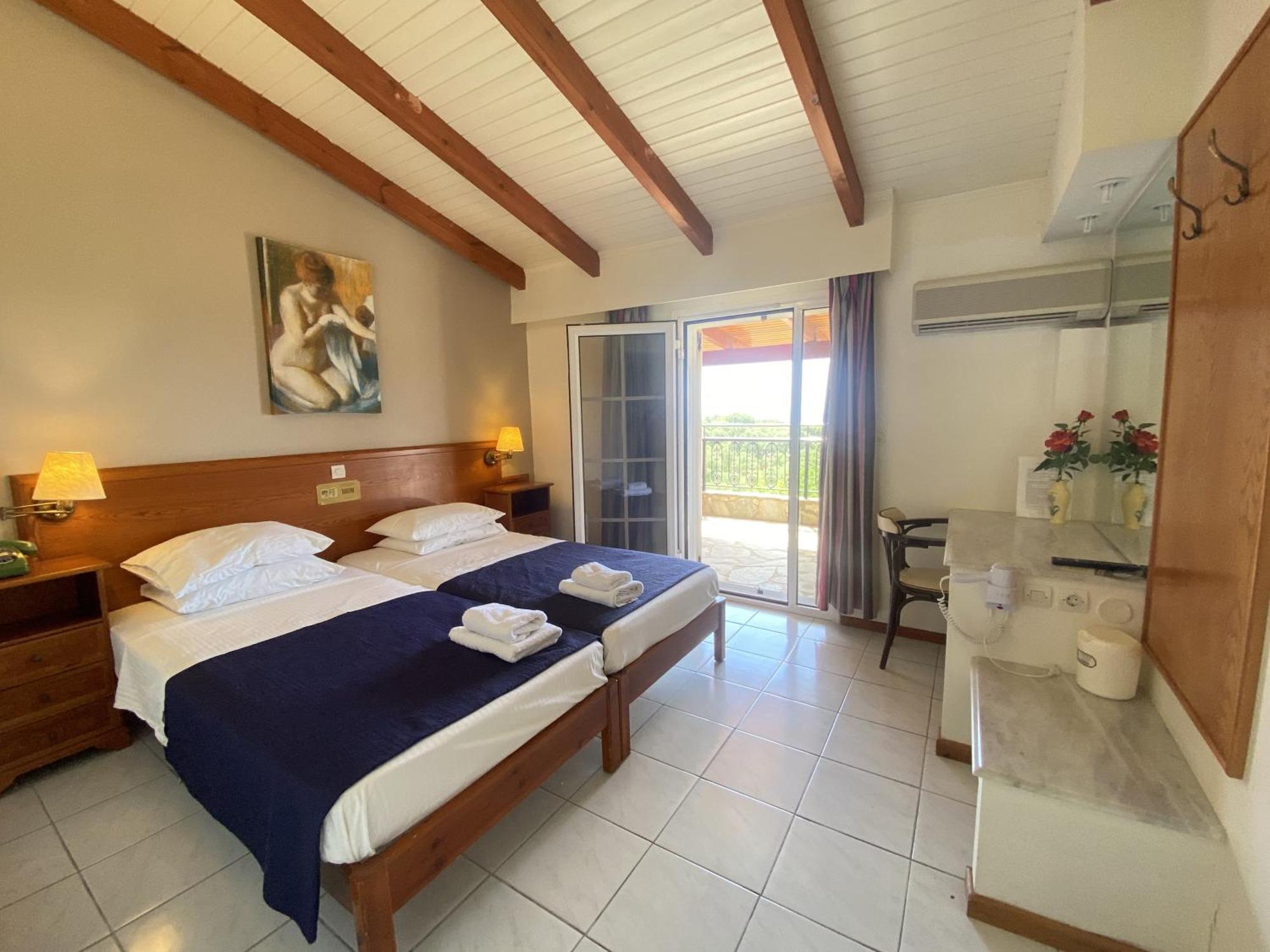 Sunrise Inn Pesádha Habitación foto