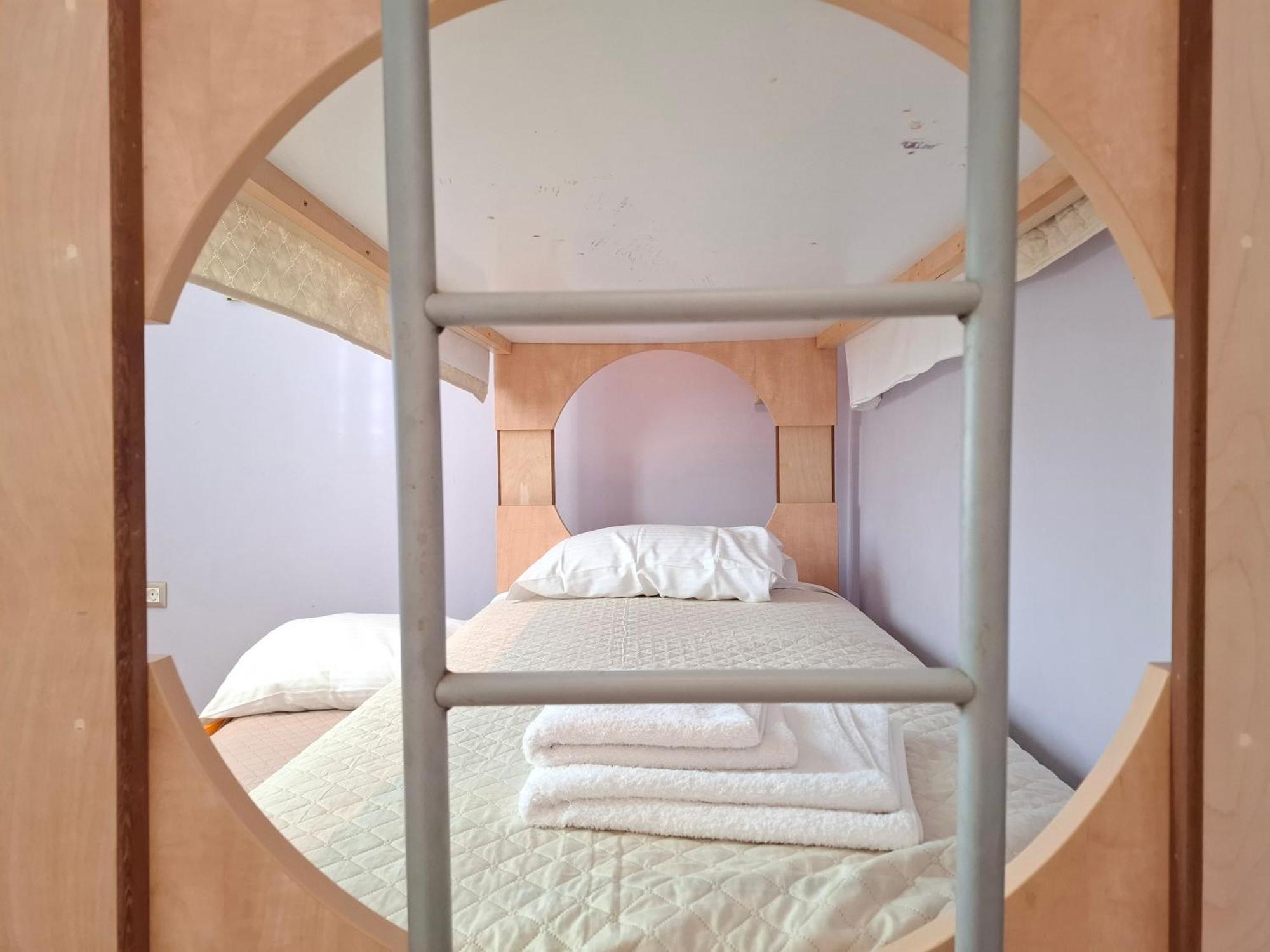 Sunrise Inn Pesádha Habitación foto